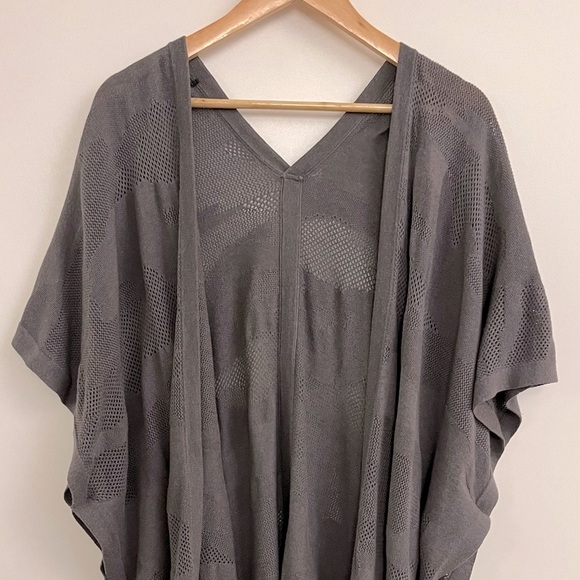 Lululemon Find Your Light Wrap Heathered Moonwalk OS - Picture 9 of 14